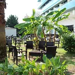 Calypso 4* 法里拉基