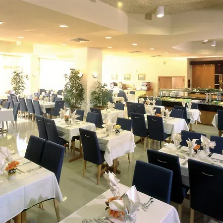 Calypso Beach 4*