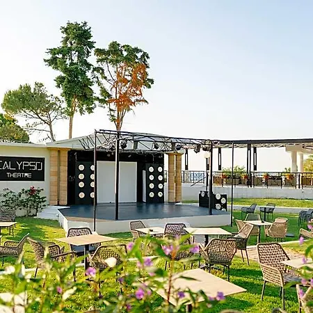 Calypso Beach Resort 4*