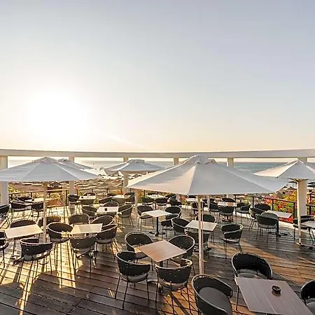 Calypso Beach 4*