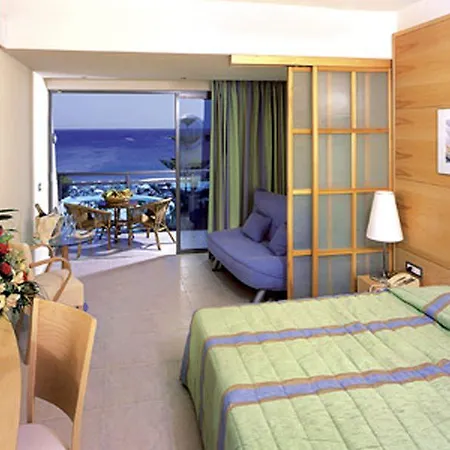 Calypso Resort