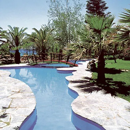 Calypso Resort 4*