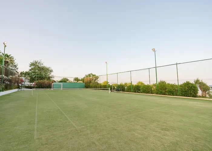 منتجع Calypso 4*